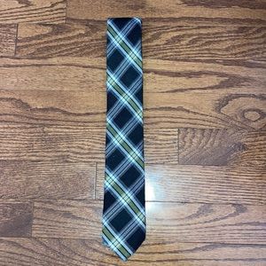 Men’s DKNY tie